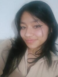 KayceeLux's webcam live show