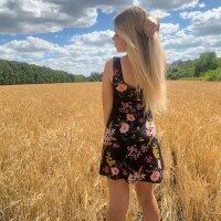 Paulina_Becker's Offline XXX Chat