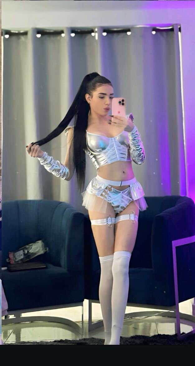 YourQueen11