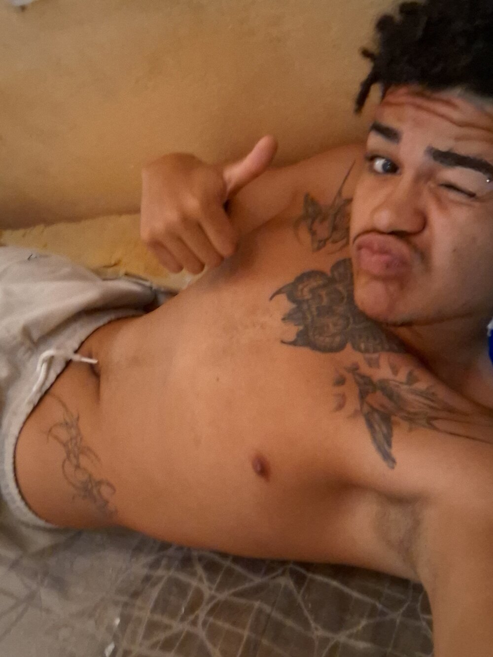 snaketrem from stripchat