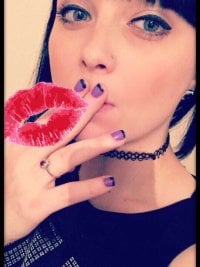 NightAngeles' Offline XXX Chat