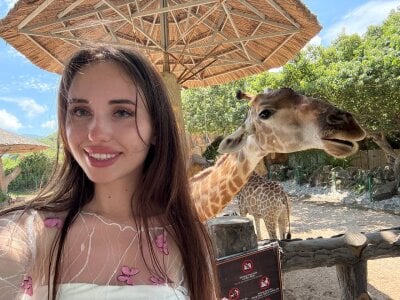 L1TWW - Stripchat Lovense Best Blowjob Girl 