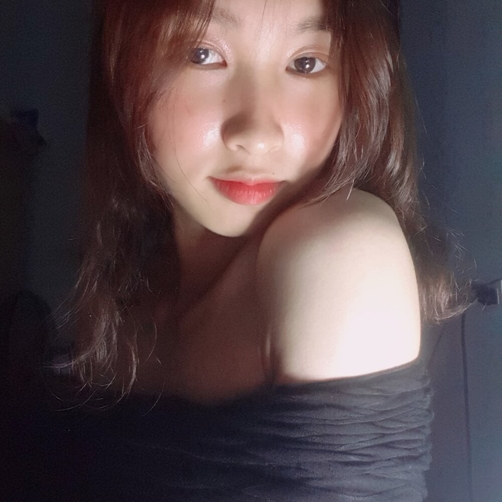 Nina-a's Offline XXX Chat