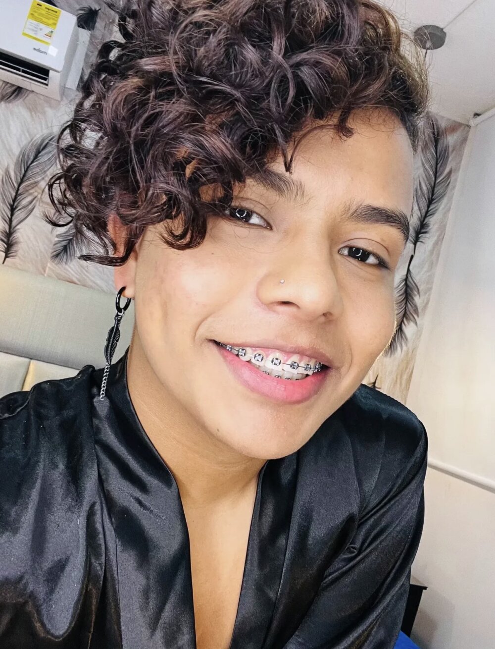 hot_pleaser1__ from stripchat