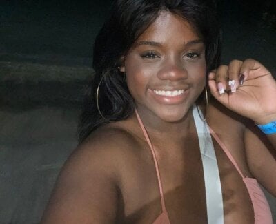Liaa_rose_
