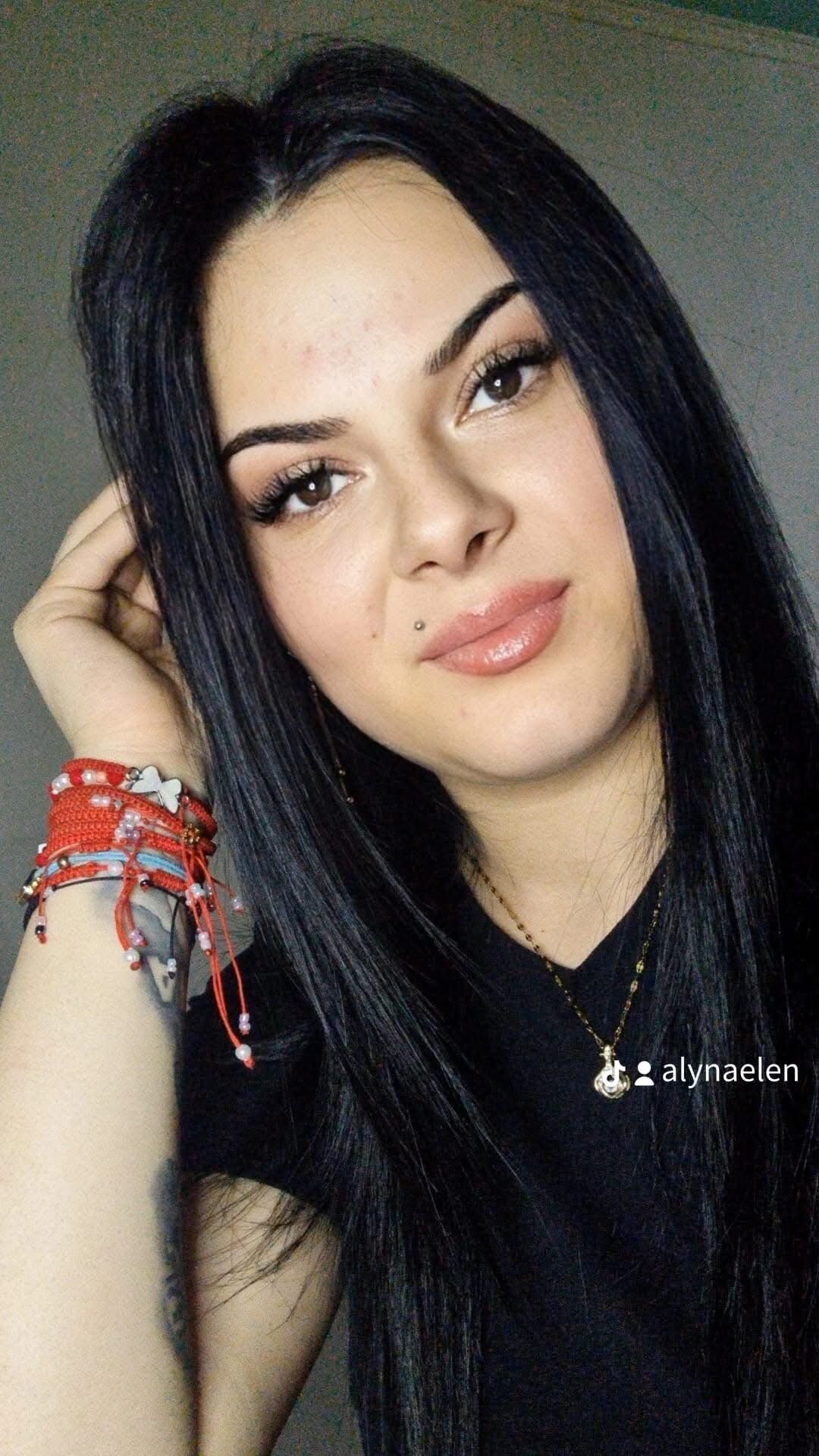 Alinna22