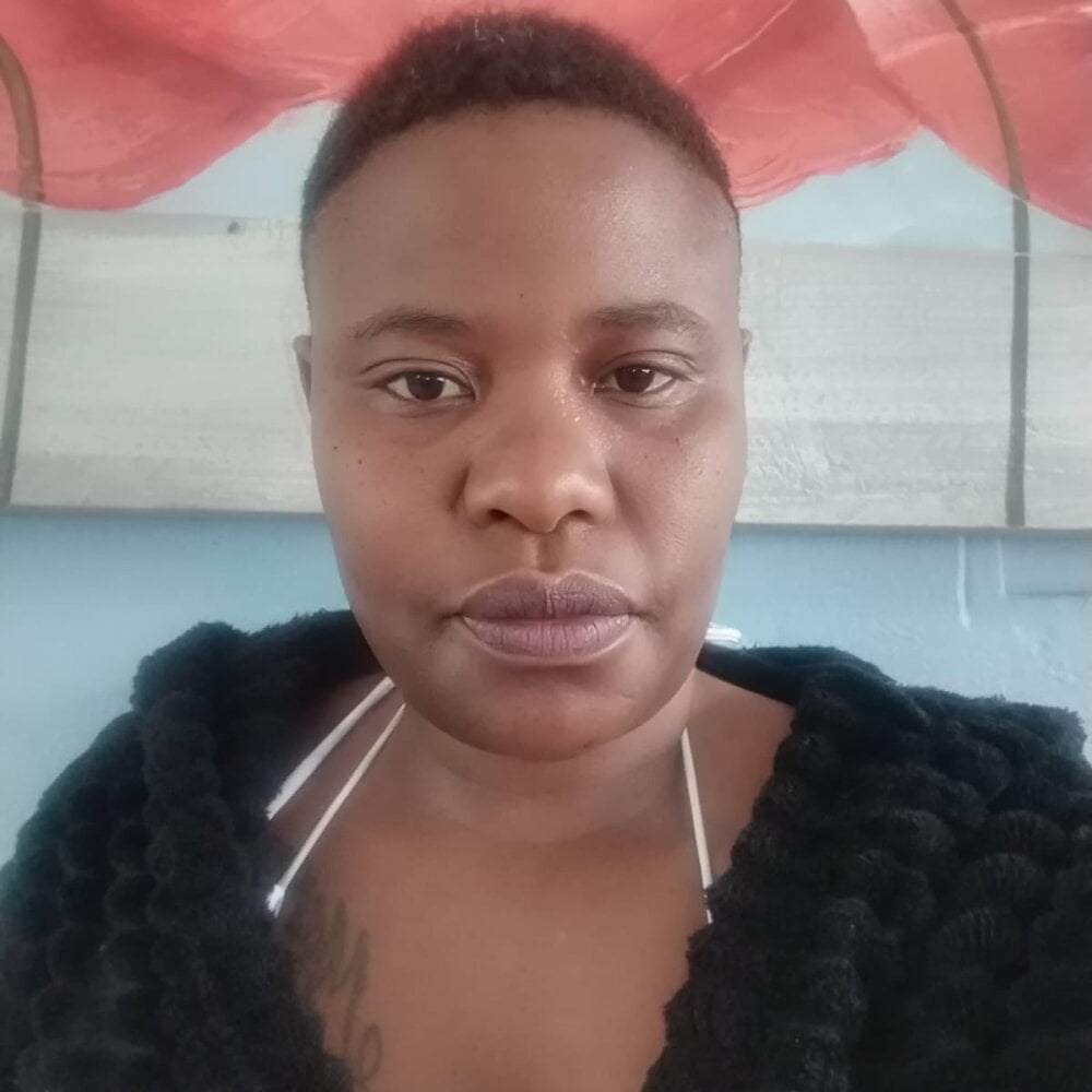 watchgirlcam.com blackbunnyx23 livesex profile in granny cams