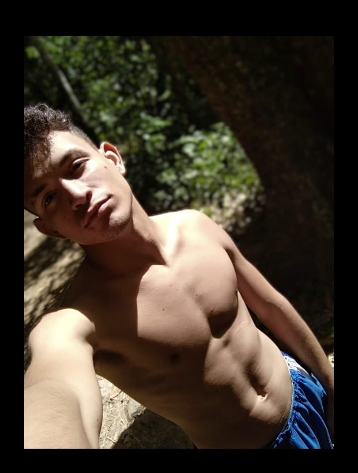 Walas_hot_X
