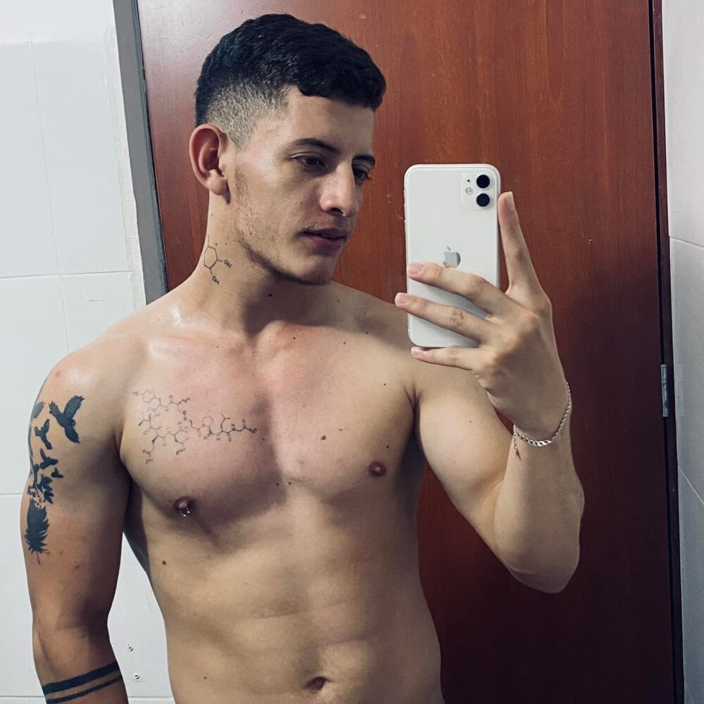 Allan_Peige's Offline XXX Chat