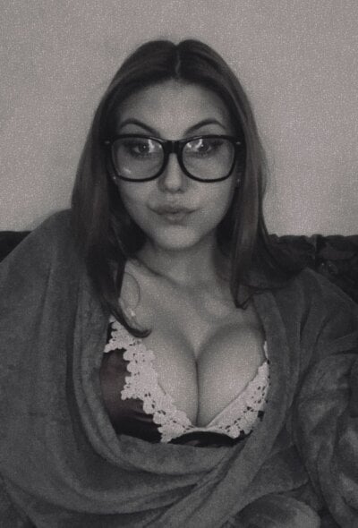 Xxdorkax6 - Stripchat Teen Lovense Blowjob Girl 