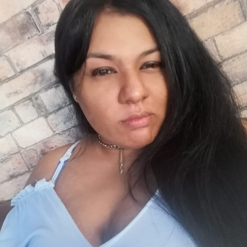 Live sex webcam photo for IndiankittyOO7 #288580652