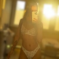 MystiqueMary's webcam live show