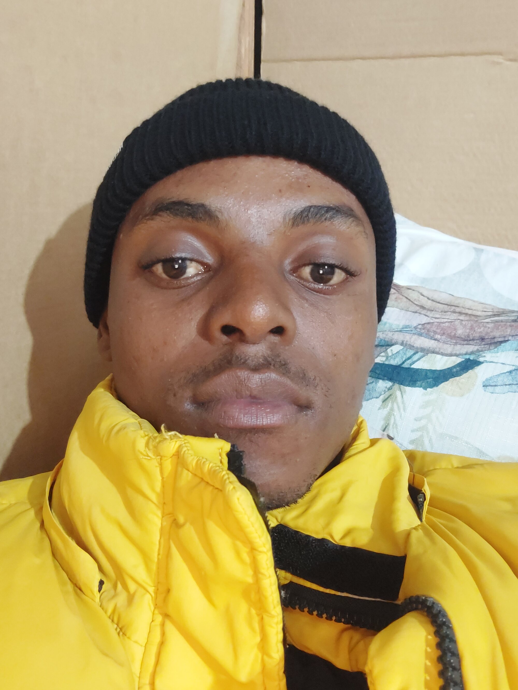 Hluga_25 live webcam