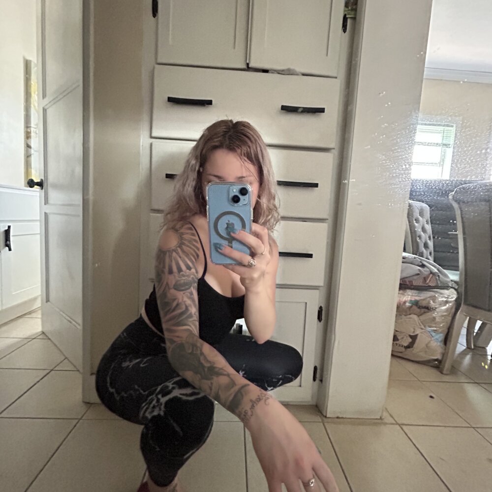 cheriiix's Offline XXX Chat