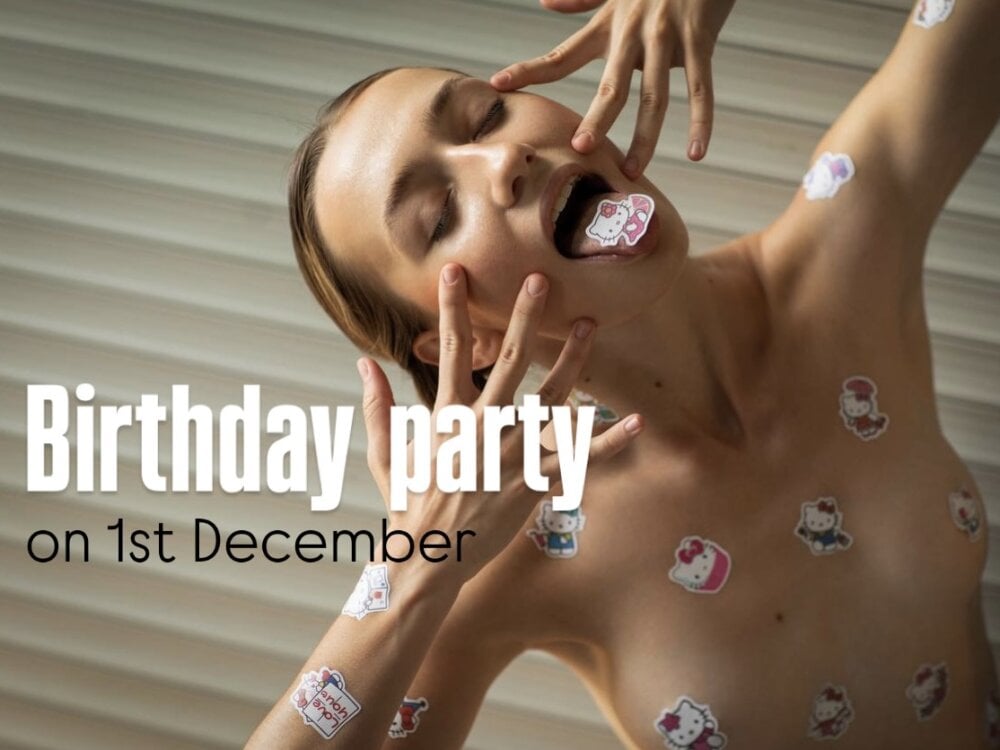 iluvcams.com lia__love livesex profile in usofa-in-one-of-the-many-420-friendly-states cams