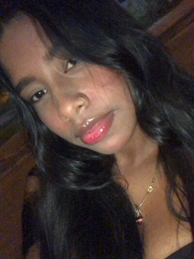 Leady_hot77