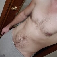 Closetsissy69's Offline Chat Room