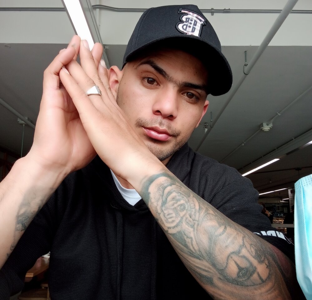 Vanesky_Davinchy's most recent online preview