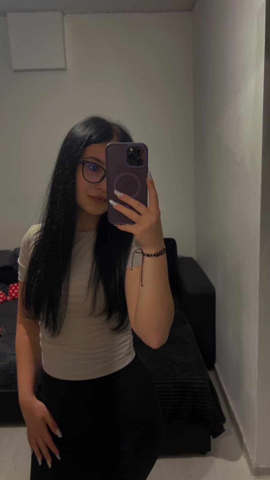 Nina_Blis