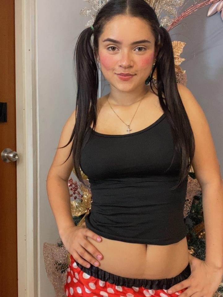 FannySaenz's Offline XXX Chat