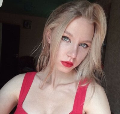 BethanieHea 🚤 live nude stream