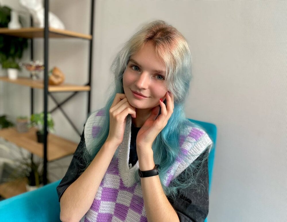 lika_sky from stripchat