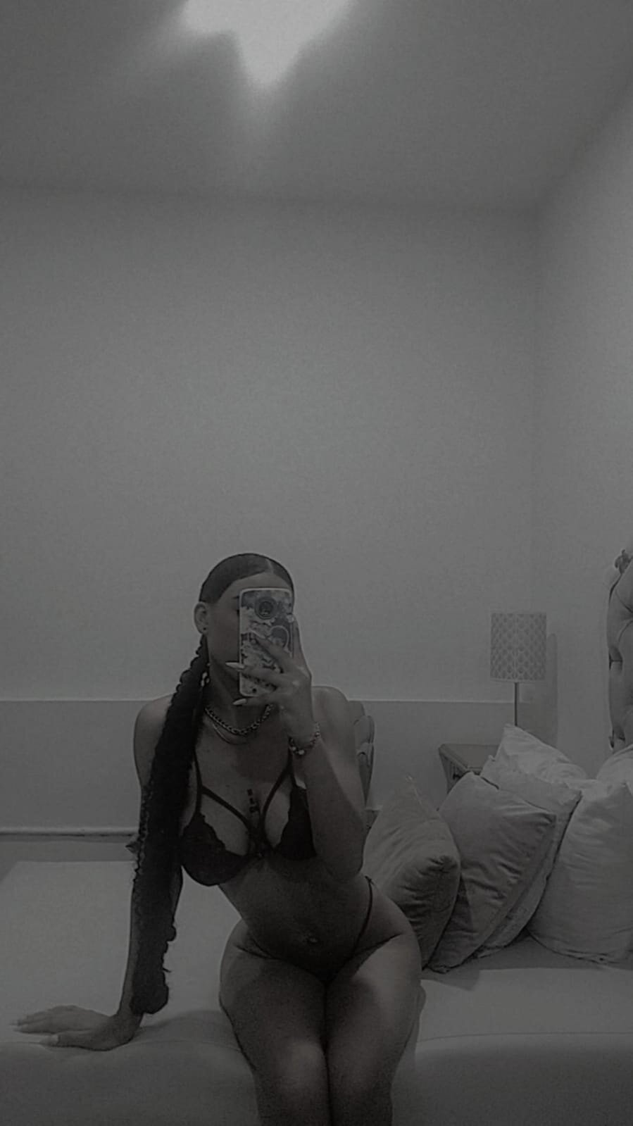 nahiara_johnson