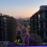 Blissful_Christy offline chatrum