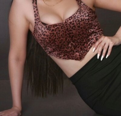 RUHI_SHARMA99 Gallery Image 1