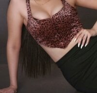 RUHI_SHARMA99 Adlı Modelin Canlı XXX Sohbeti