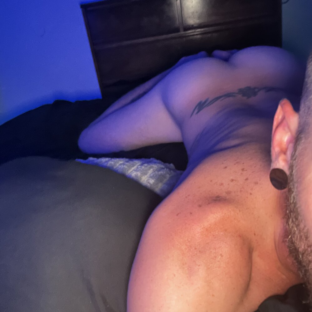 J3FFARI10's Offline XXX Chat