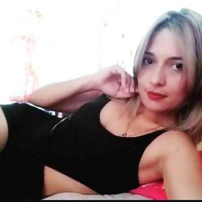 nude live chatroom Ely Brown