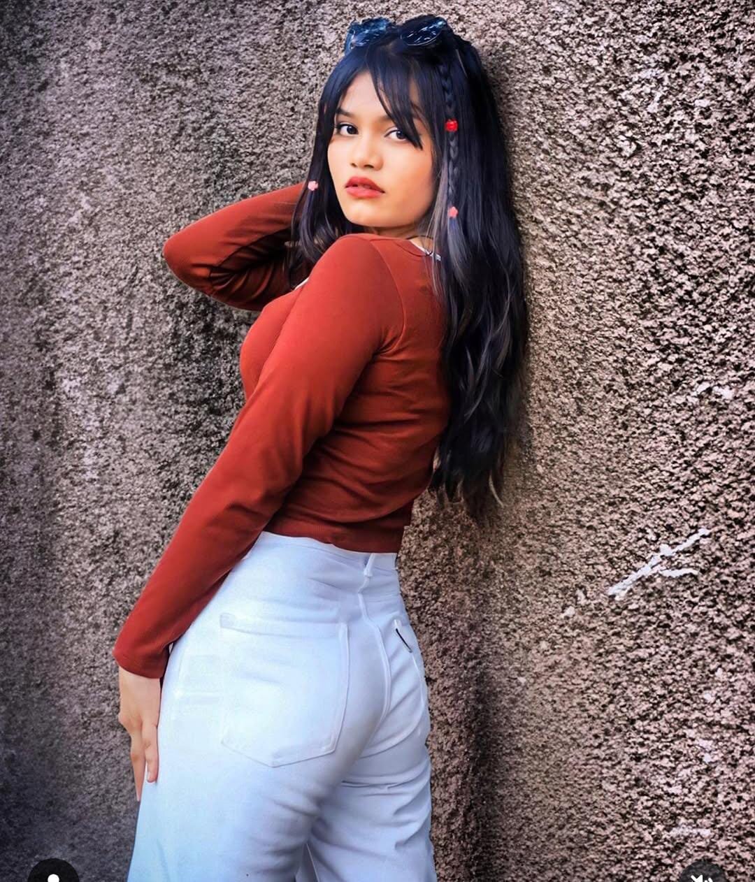 Sexy_Muskan9