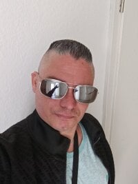 flink83's webcam live show