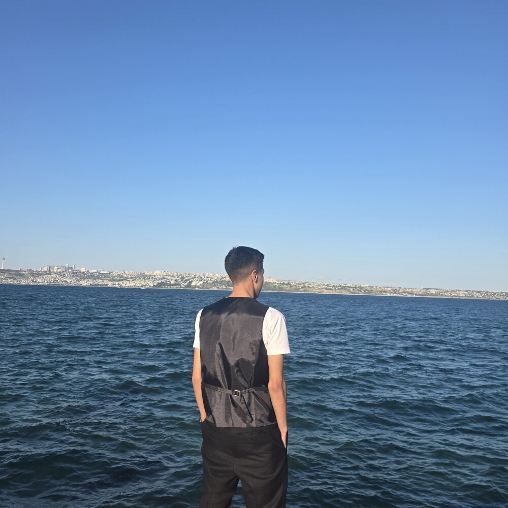 sinyorwhitee profile
