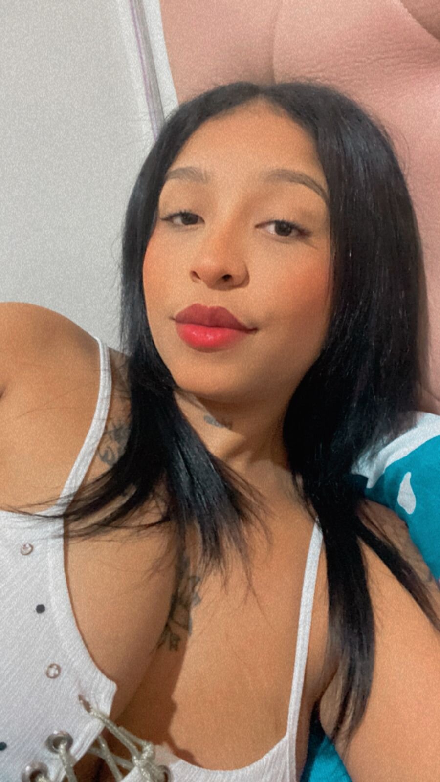 Ella_JamesD