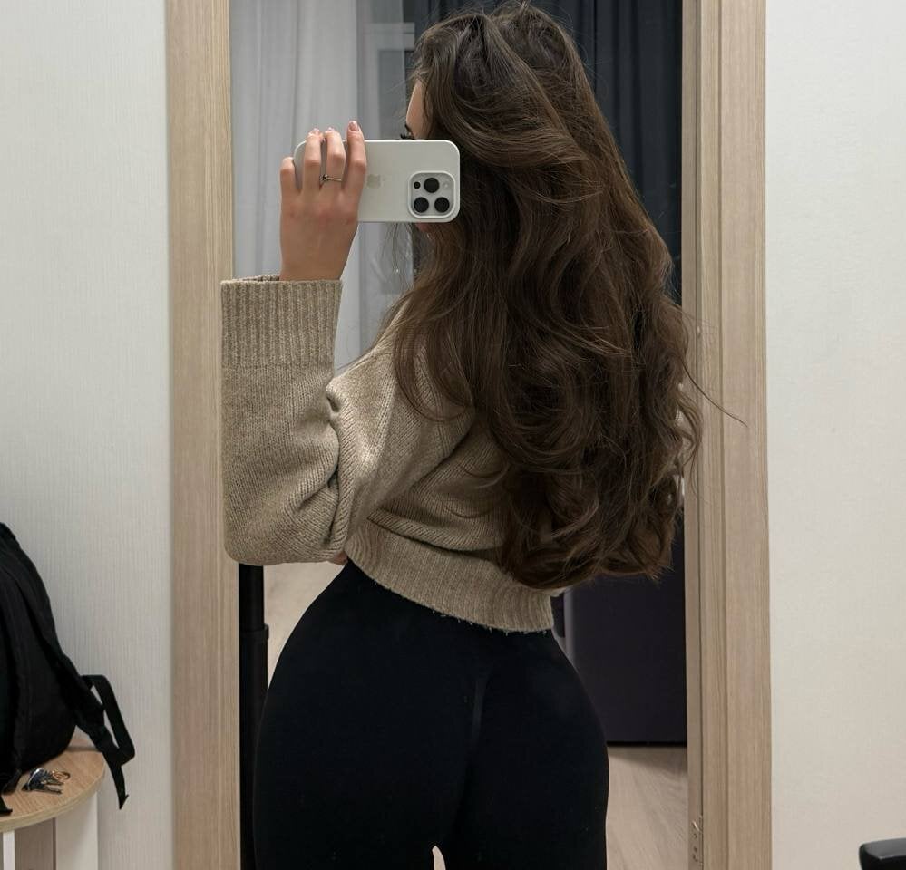 stripchat ann_colman Live Webcam Featured On glamcambabes.com