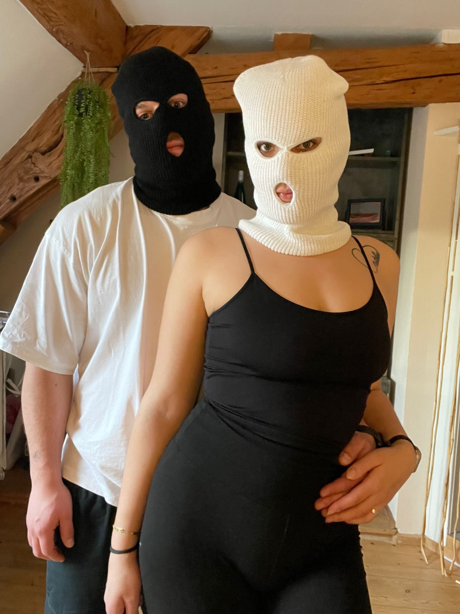 _Couple-in-Crime_