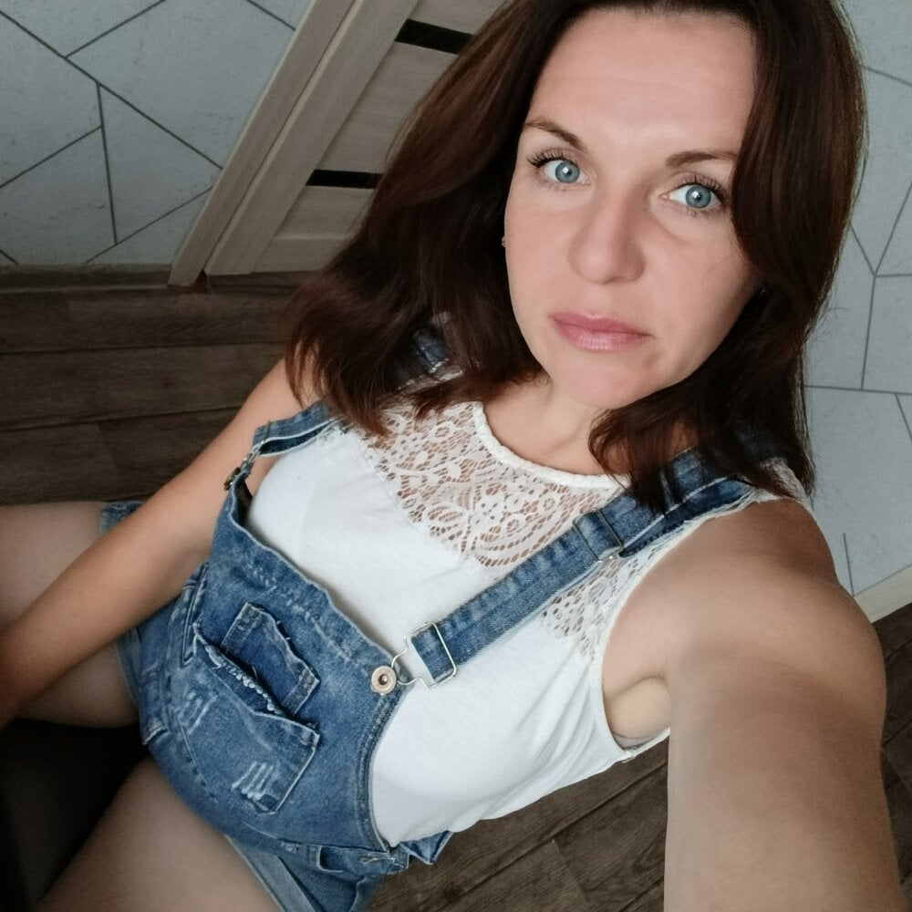 KateMorana's Live XXX Chat