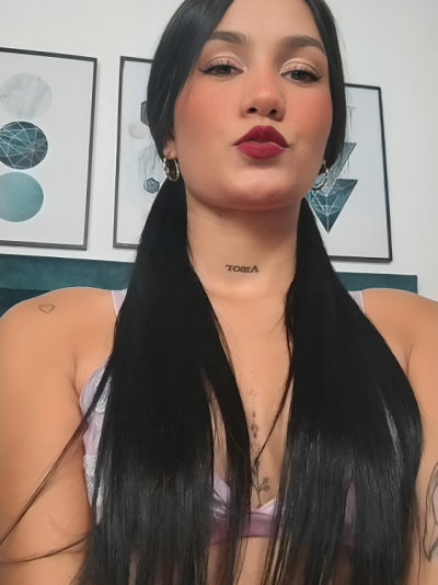 Nikol_Thompson Avatar