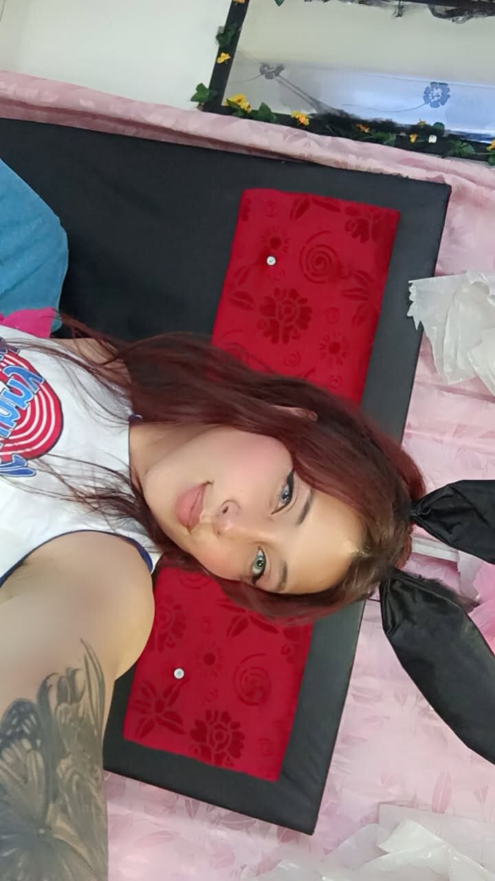 layla6587