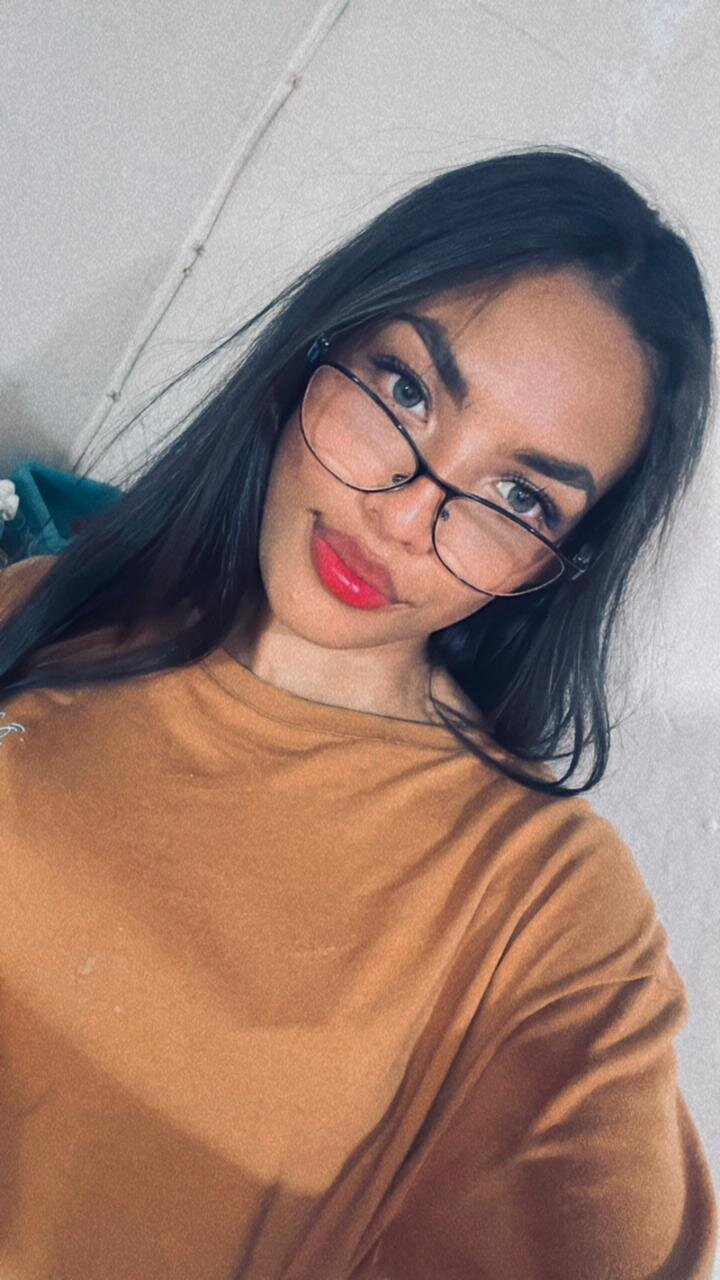 AshleyTaaylor_