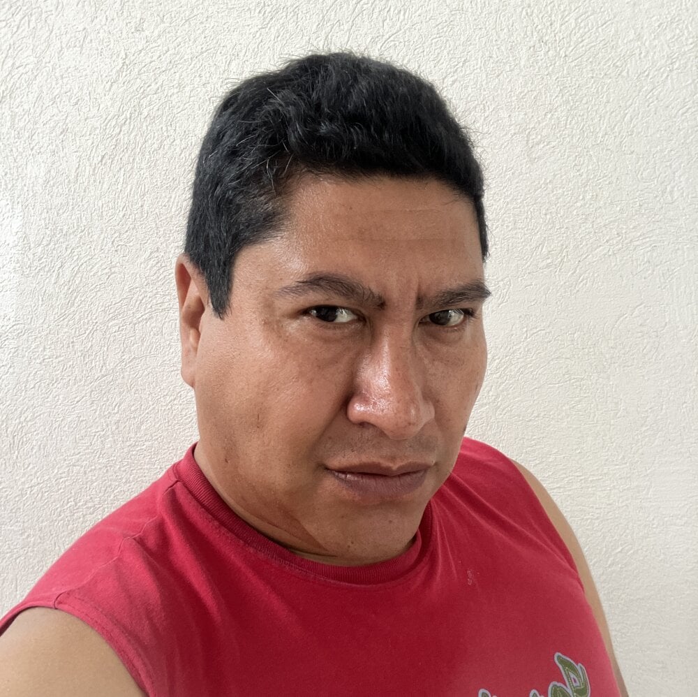 raulelgrande from stripchat