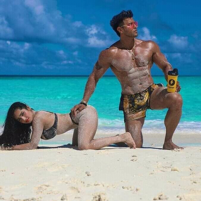 rohanhotguy live webcam