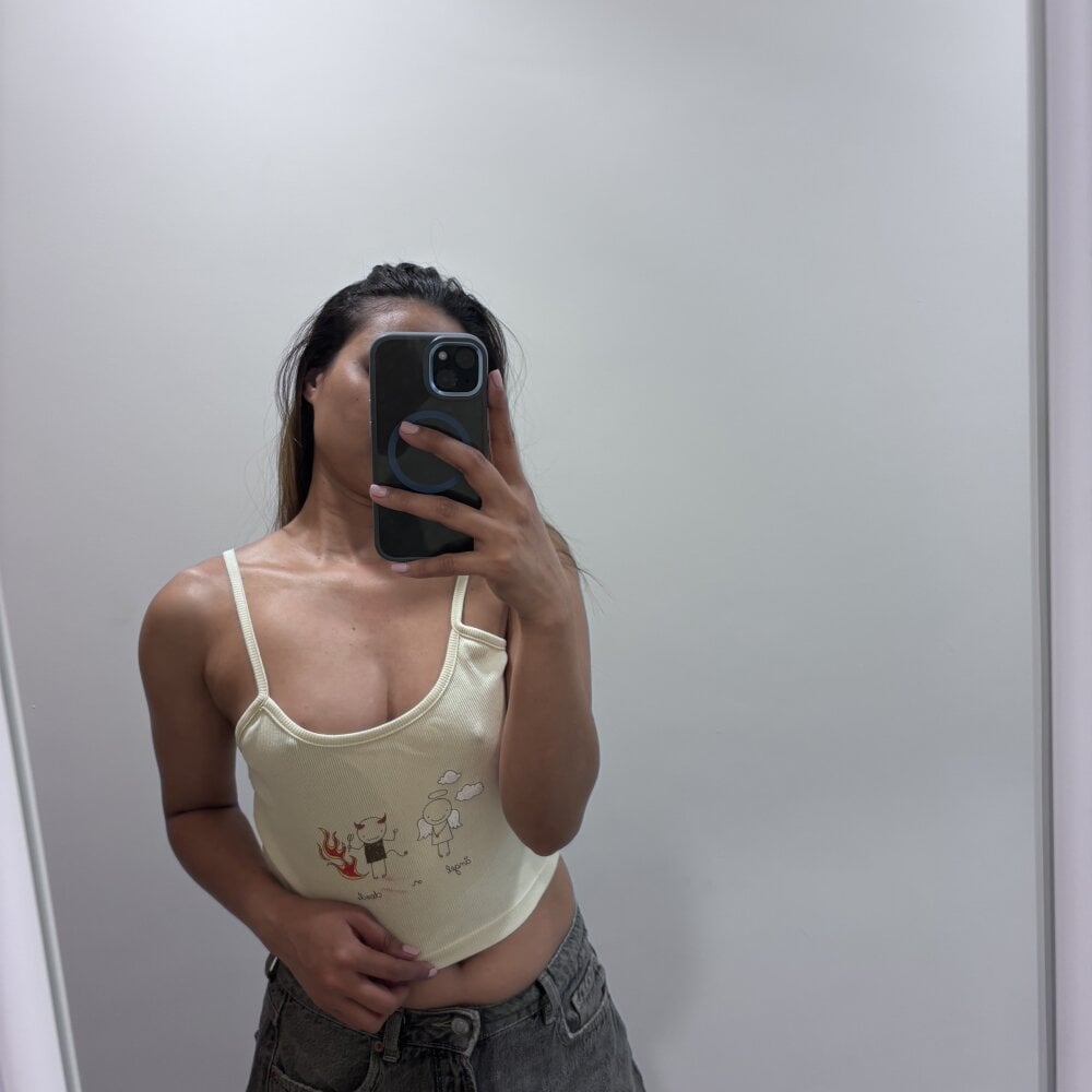 Bella_horney1 profile