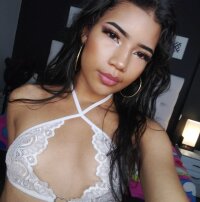 carolineDallas' Offline XXX Chat