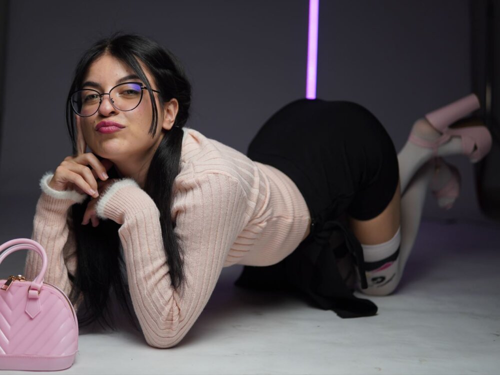 Live sex webcam photo for abbytheran #289968320