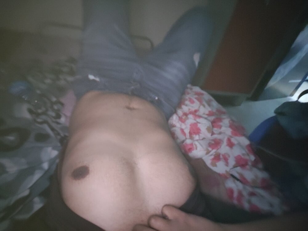 horniestboi profile