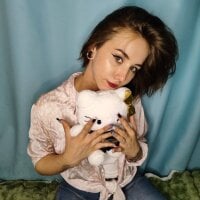 Mini_May's webcam live show