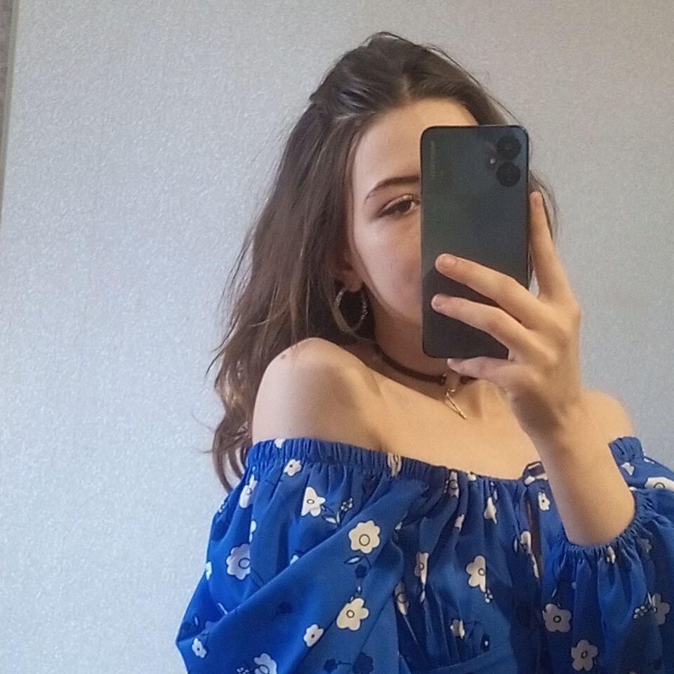 kiss-me-wild from stripchat